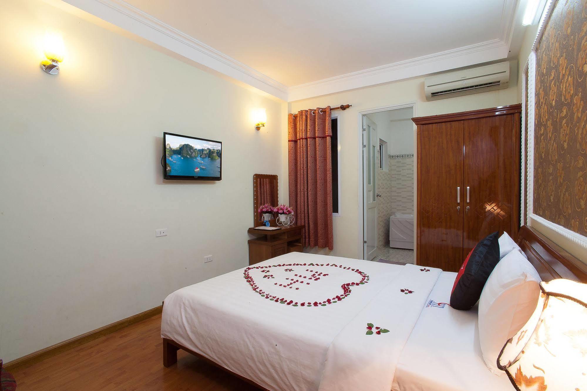 Delica Premium Hotel Hanoi Eksteriør billede